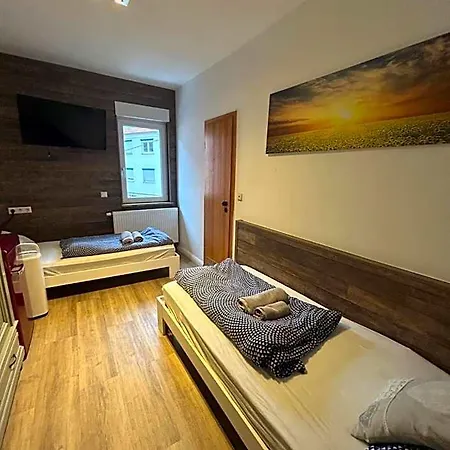 מלון Waldhorn *